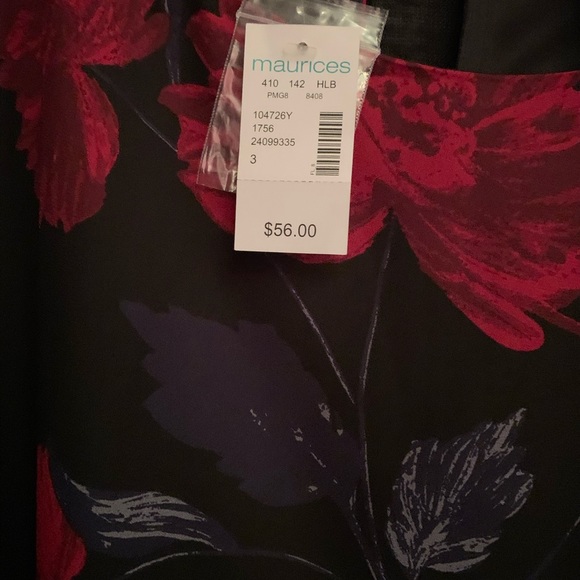 Dress - Picture 3 of 3